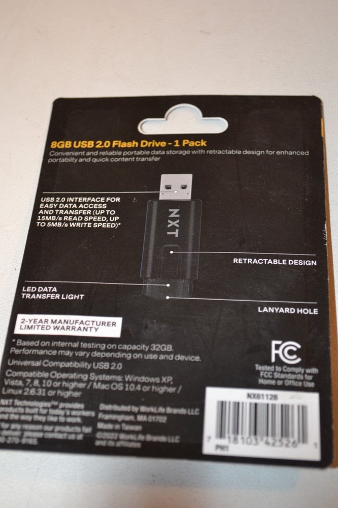 NXT Technologies 8 GB USB 2.0 Flash Drive NX61128