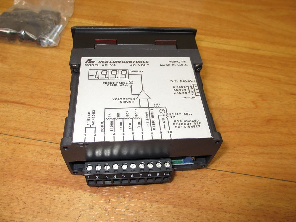 Red Lion Controls APLVA400 *NEW* Volt Meter Digital Panel Meter