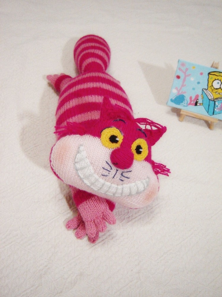 Wonderland Knitting Patterns – Printed Set: Rabbit, Cat & Toadstools