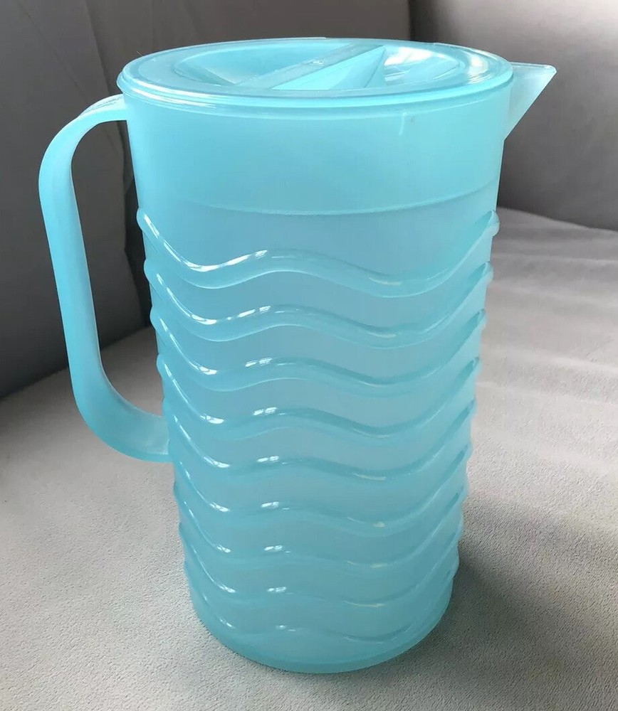 Vintage 1990’s 2 QT Aqua Wavy Pitcher, Plastic