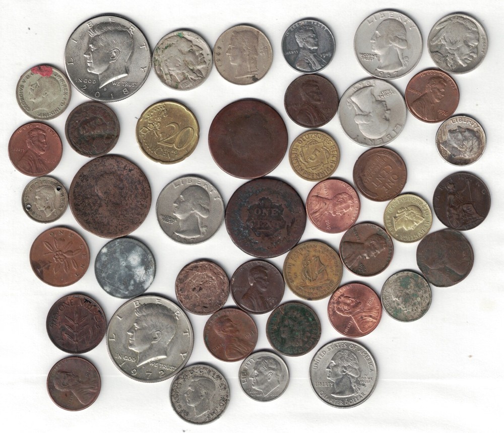 WORLD COINS LOT.