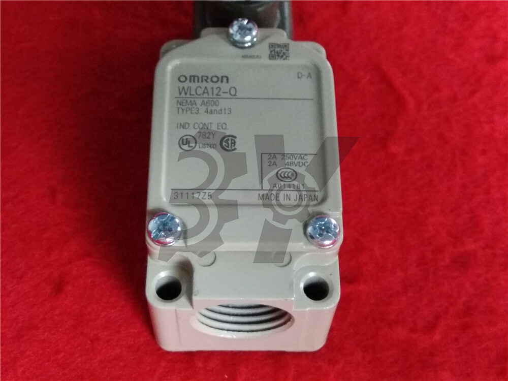 ONE NEW Omron Limit Switch WLCA12-Q