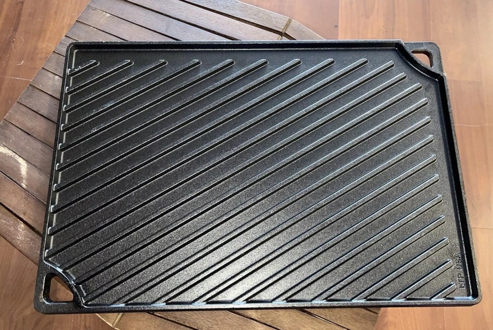 Lodge Seasoned Cast Iron Double Sided Grill/Griddle