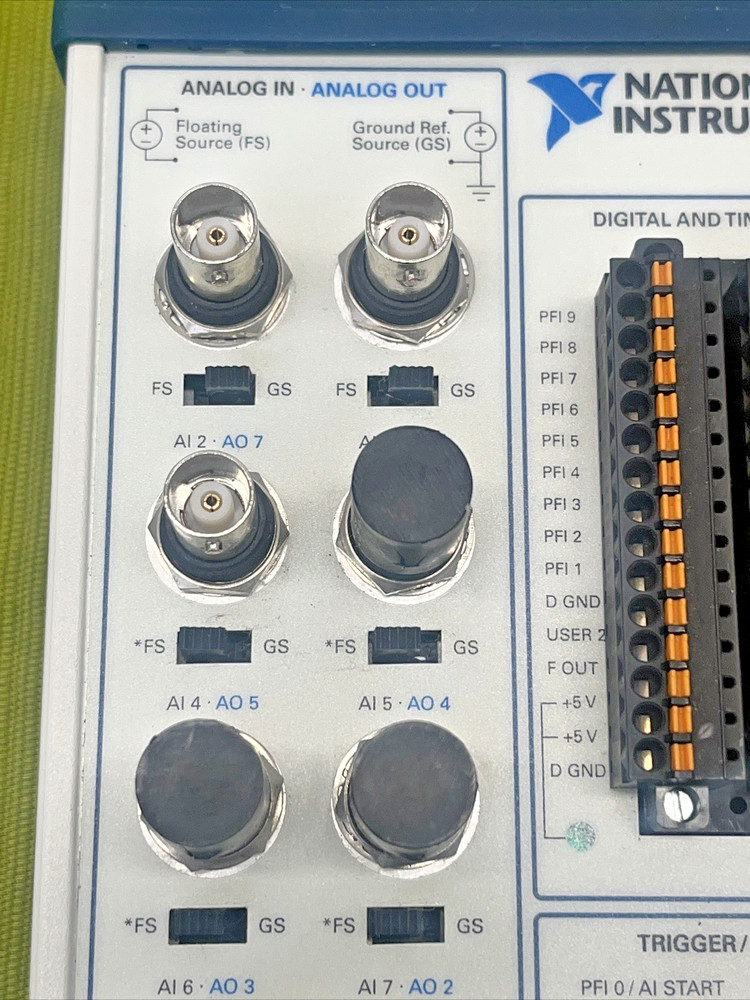 National Instruments BNC-2110 Connector Box