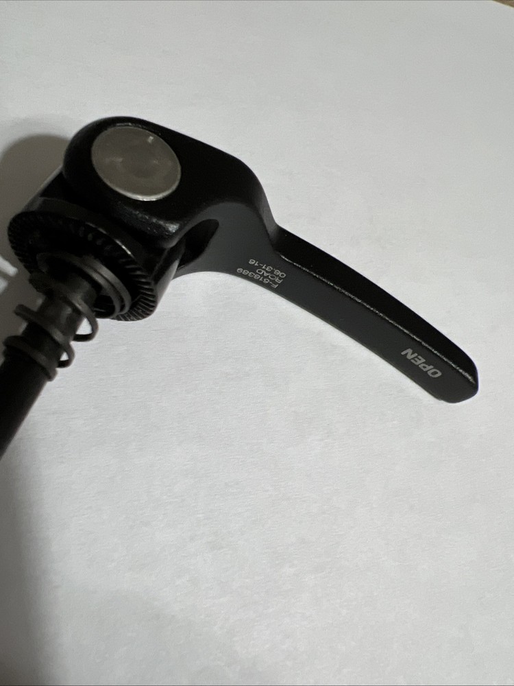 Bontrager RACE front Quick Release Skewer.