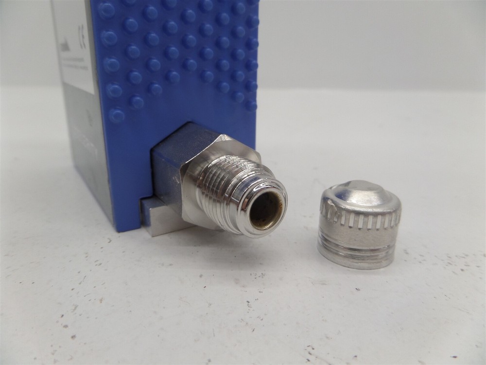 Celerity IN2 DSNAE100 Mass Flow Controller N2 89-172 SCCM