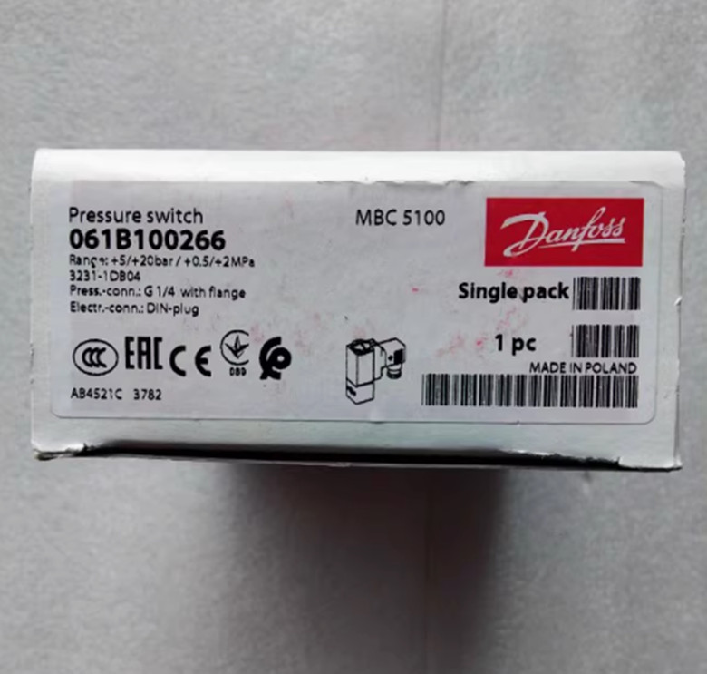 1pcs Danfoss MBC5100 061B100266 sensor