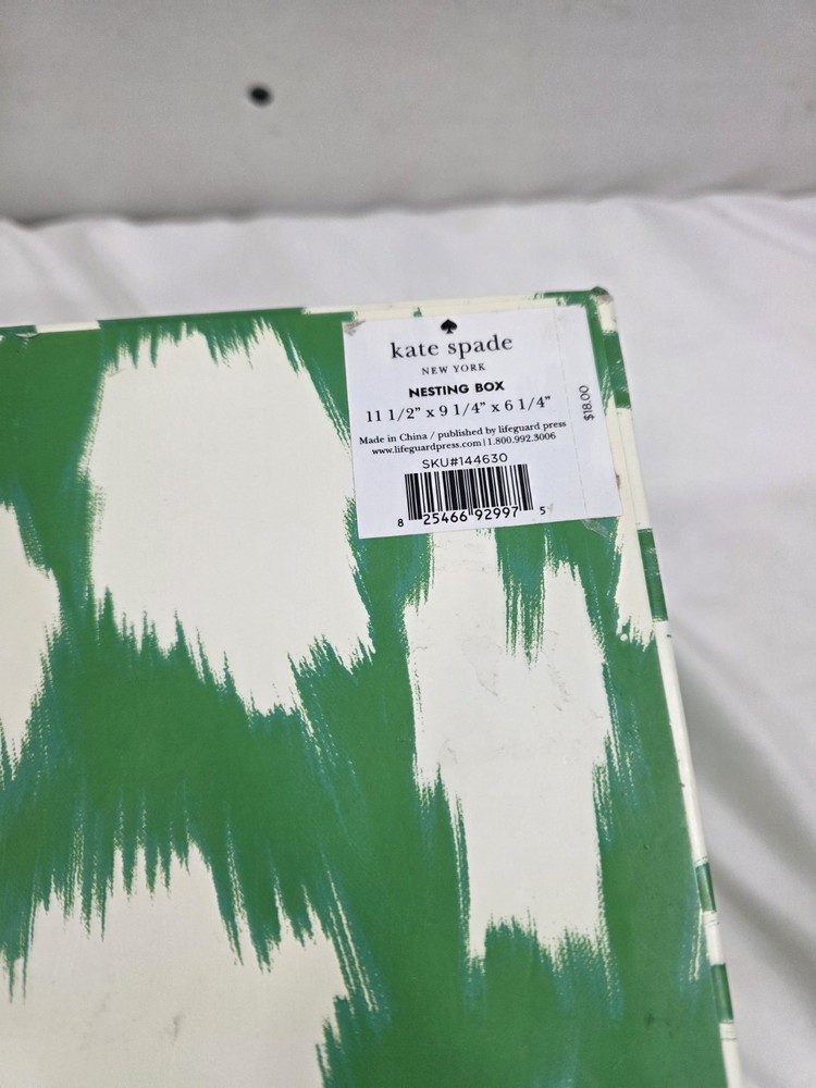 Kate Spade Nesting Boxes Poke A Dot And Green/white- Size Small And Medium