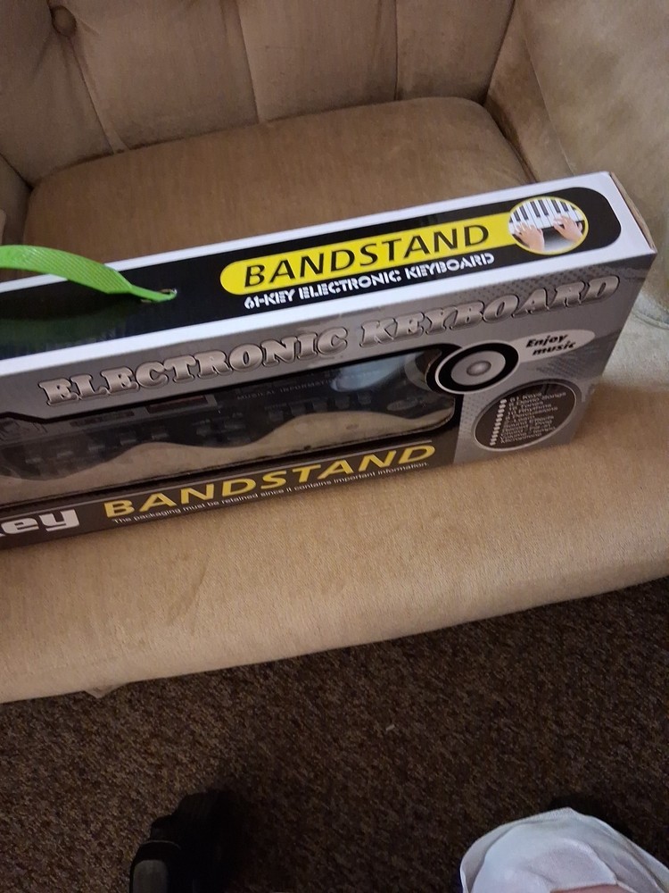 61 Key Electronic Keyboard