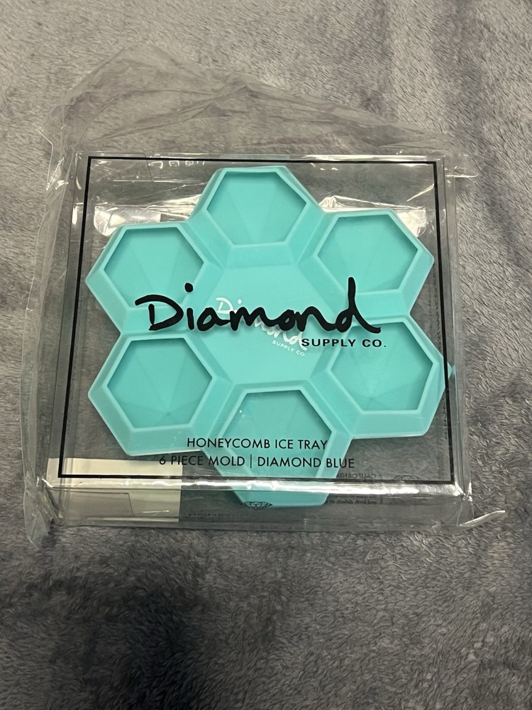 DIAMOND SUPPLY CO Turquoise Honeycomb Ice Tray - Unopened