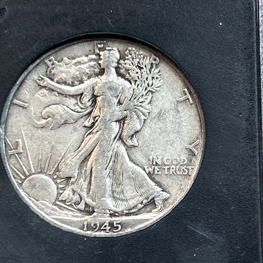 1945 Walking Liberty Half Dollar 50c