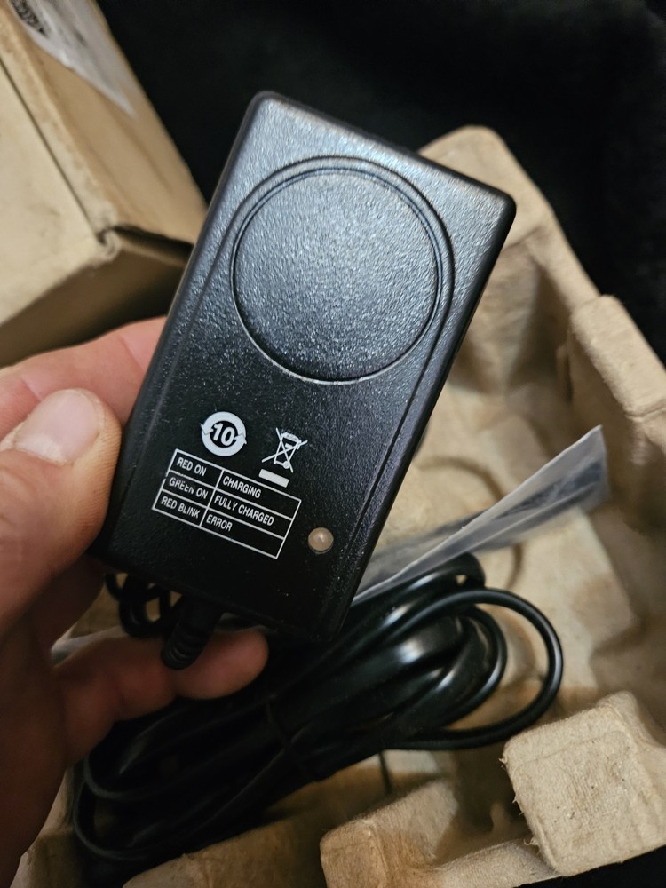 Zebra EM220II Bluetooth Mobile Thermal Receipt Printer Complete Kit Open Box