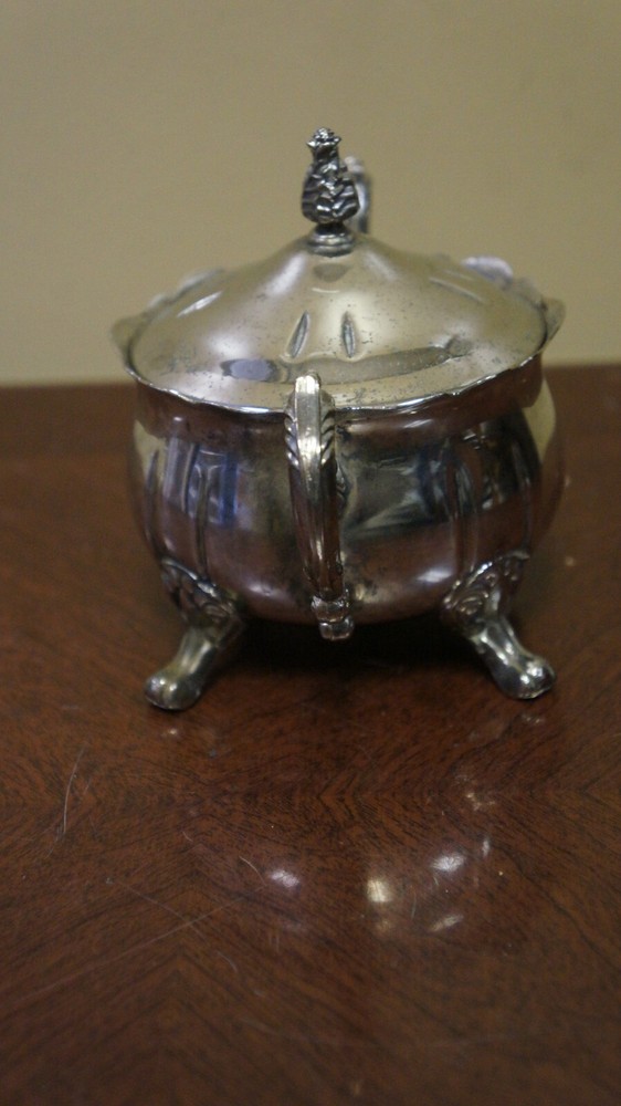 5'" TALL SILVERPLATED SUGAR DISH W LID NO MARKINGS
