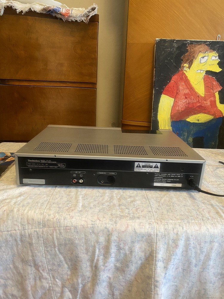 Technics SL-P8 Vintage Compact Disc Player needs repair