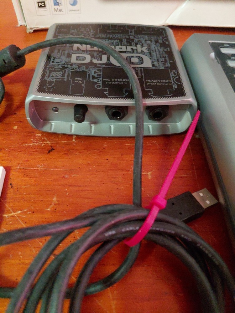 Numark Total Control Dj Controller