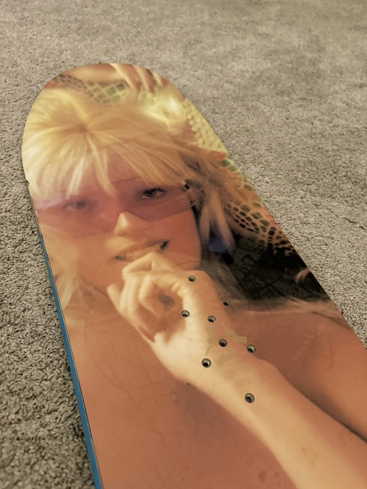 Burton Love Playboy Snowboard 155
