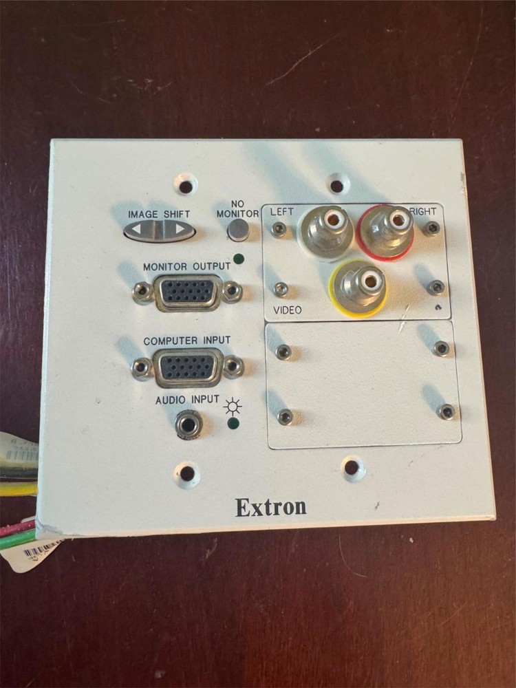 Extron Image Shift VGA and BNC Wall Module