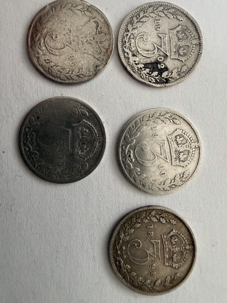16 Silver 3 Pence’s