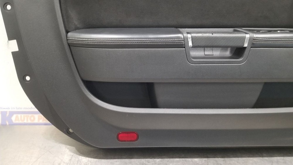 09 DODGE CHALLENGER SRT8 INTERIOR DOOR TRIM PANEL LEFT DRIVER BLACK