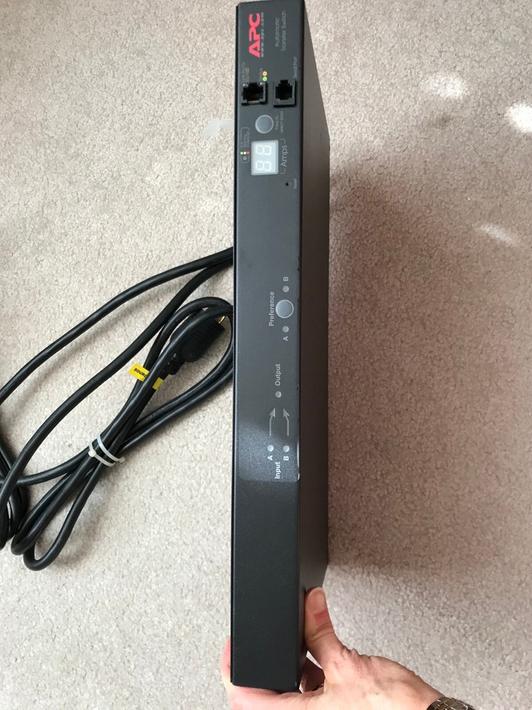 APC AP7752 Automatic Transfer Switch Rackmountable