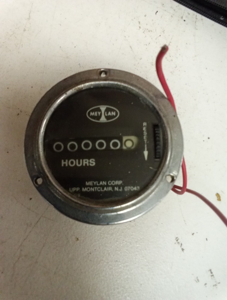 Meylan 10F Hours Counter