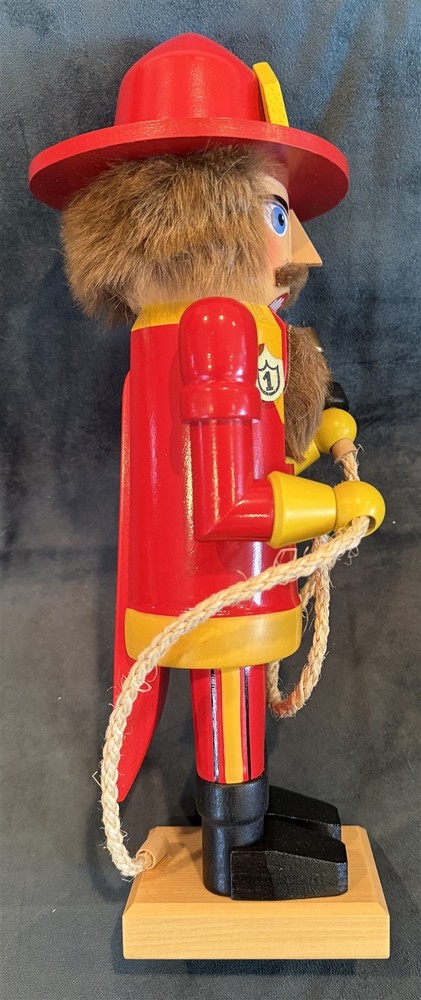 German Handmade FIREMAN NUTCRACKER Figure MIB