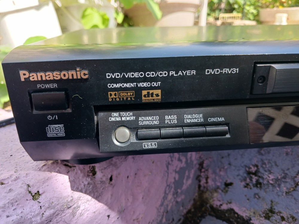 PANASONIC DVD CD Player RV-31