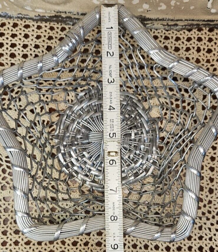 Decorative Star Shape Metal Chain Link Bread Fruit Basket