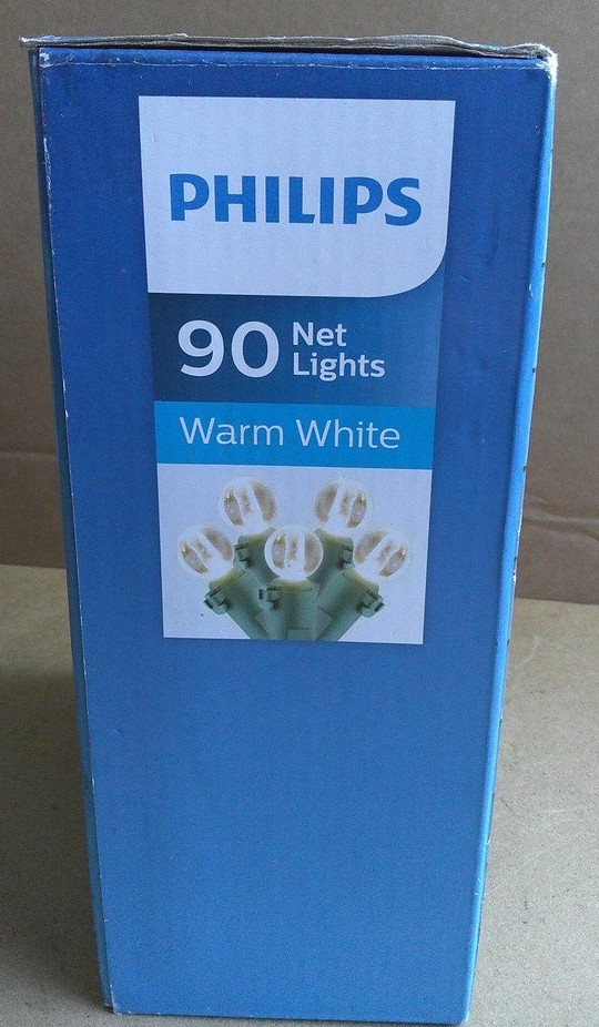 PHILIPS 90 Sphere LED Net Lights Green Wire Warm White