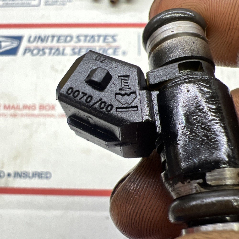 861260T Fuel Injector Mercury 5.0, 5.7, 6.2