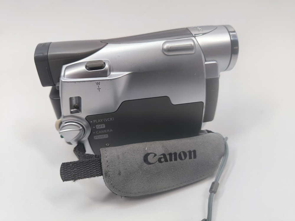Canon MV800 Camcorder - Silver - in working order.