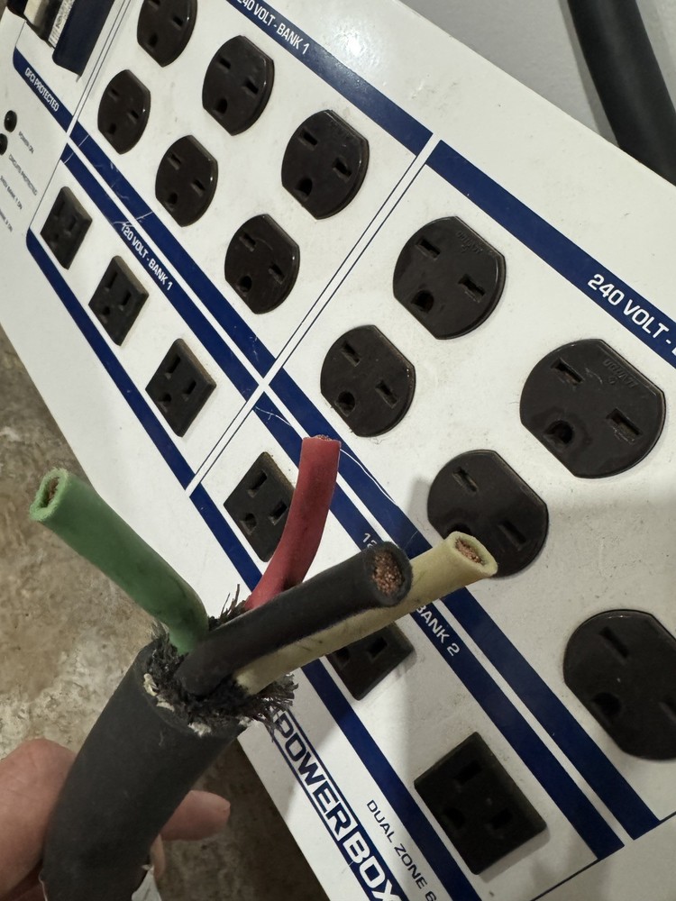 Powerbox DPC-12000-D dual zone light controller