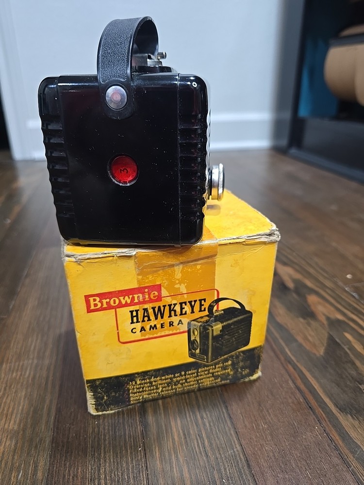Brownie Hawkeye Camera