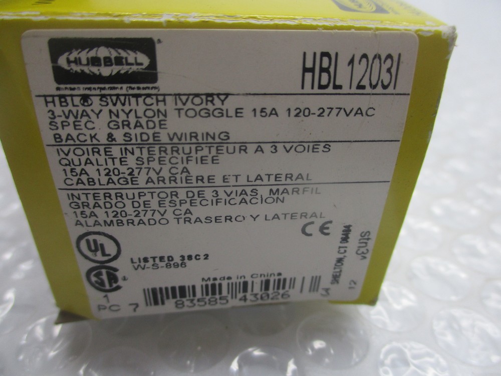 HUBBELL HBL12031 TOGGLE SWITCH NSMP