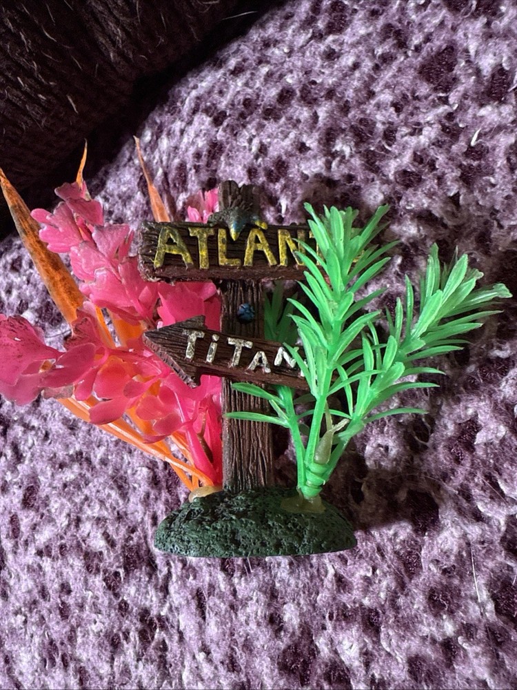 Atlantis Titanic Plastic Greenery Aquarium Decor!   Fish