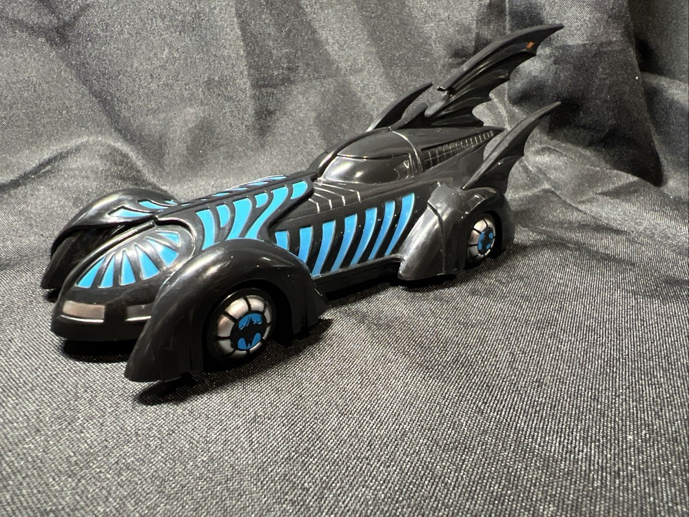 Batman Forever Pull Back & Go Batmobile Rare 1990s 9inch