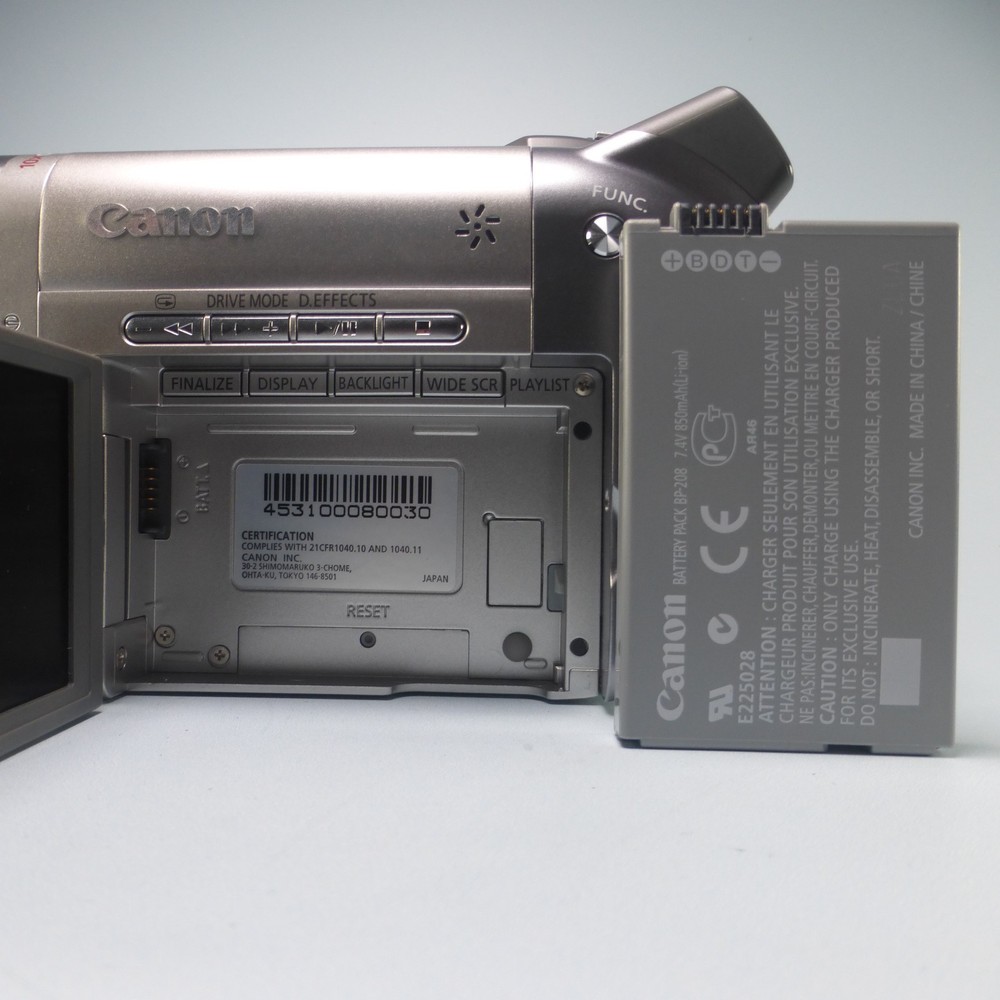 Canon DC10 Handheld DVD-RW Camcorder Silver Tested