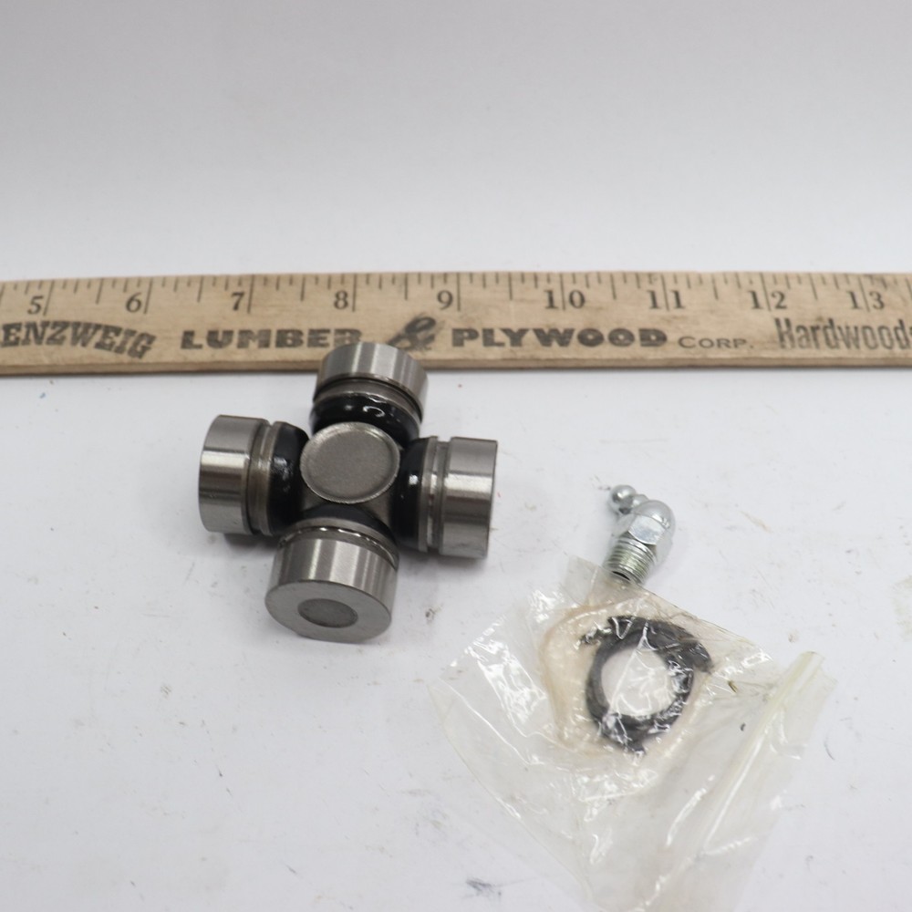 Universal Joint 23.8 x 34.7mm