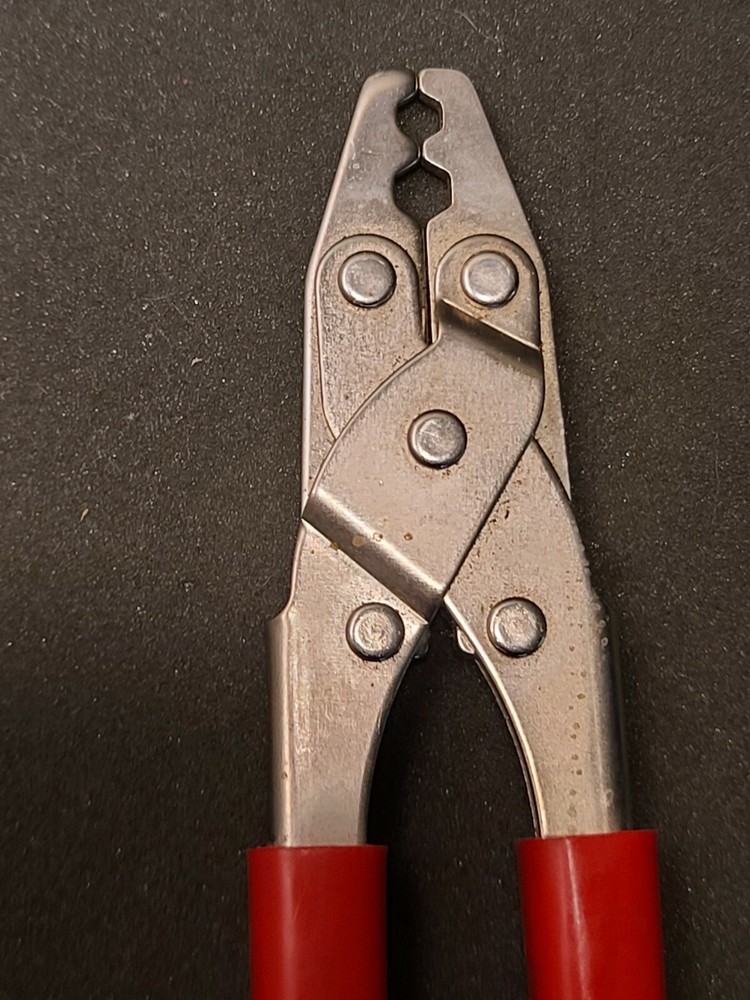 Cable / ethernet / dsl CRIMPING & Cutting Tool !