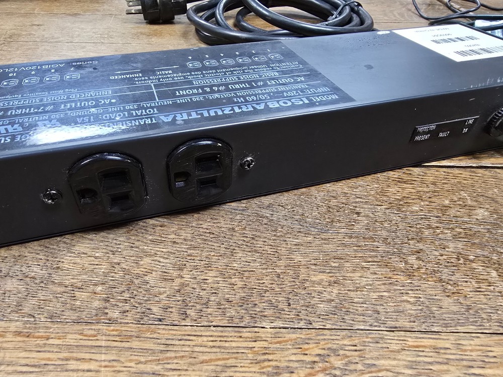 ⚡ TRIPP-LITE 12-Outlet Network Server Surge Protector ISOBAR12ULTRA