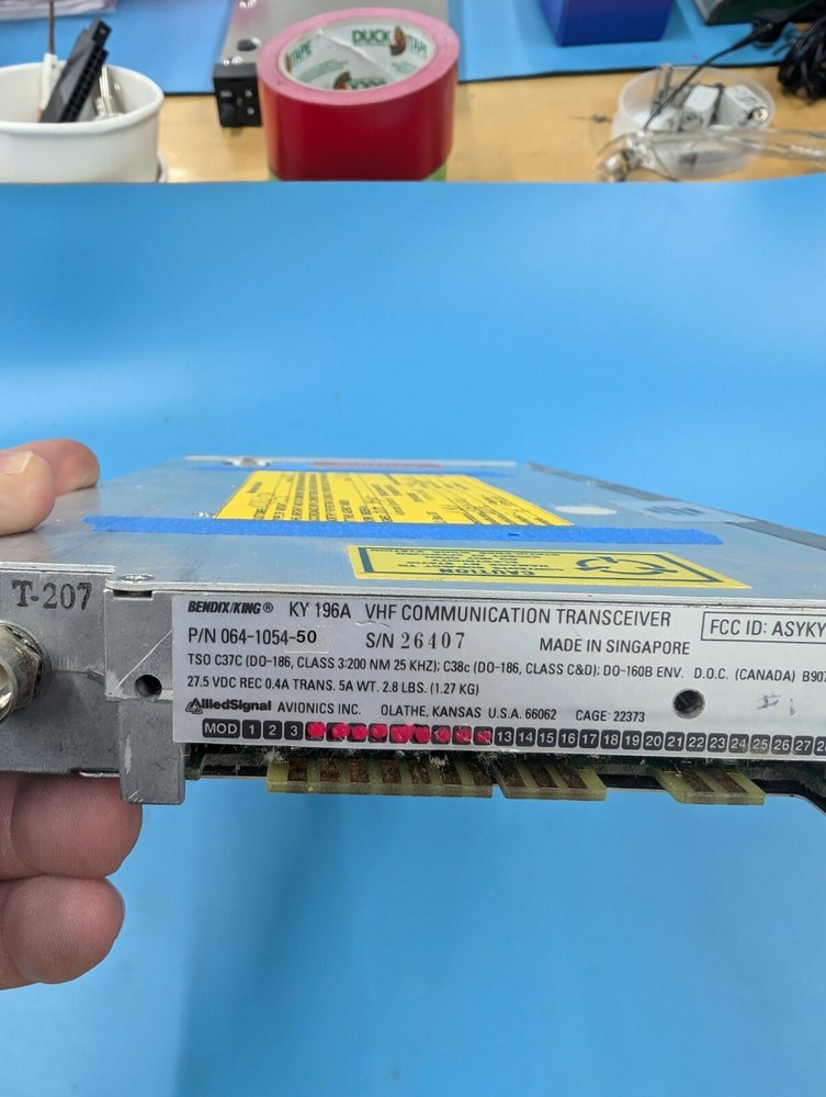BENDIX/KING KY 196A VHF COMMUNICATION TRANSCEIVER (P/N 064-1054-50)