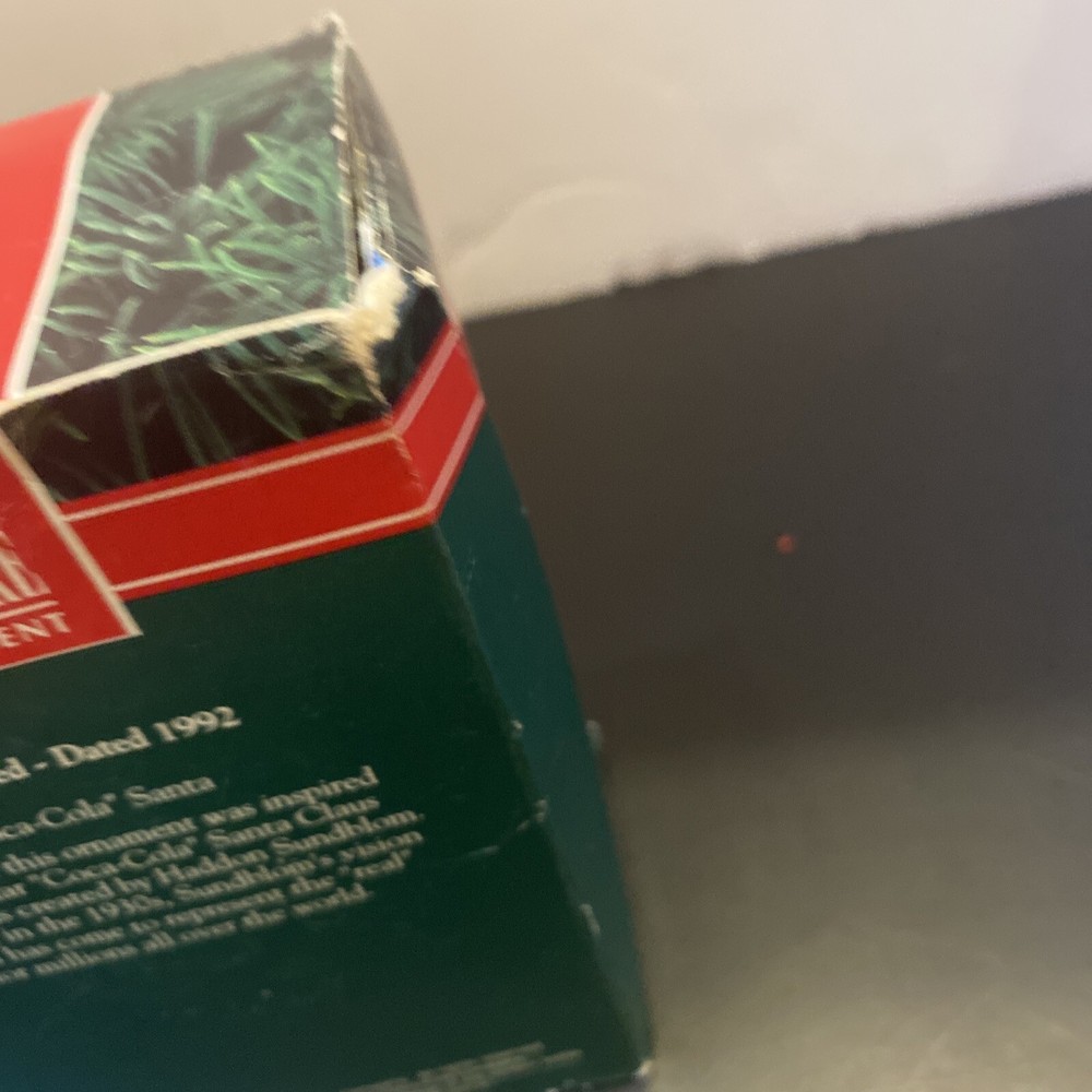 1992 Hallmark Keepsake Please Pause Here Coca-Cola Santa Ornament w/ Box