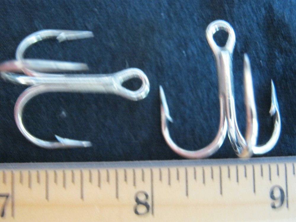 20 Eagle claw 955M 3X NickleTreble Hooks size 1/0 lure replacement
