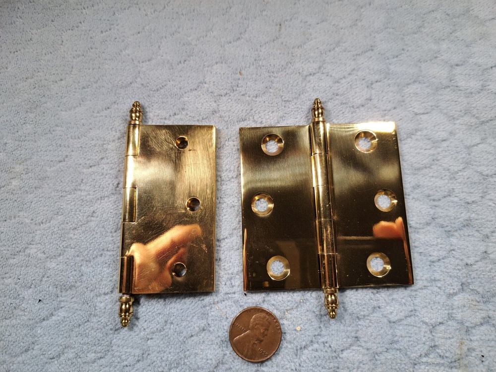 2-1/2 x 2-1/2 Brass Cabinet Hinges Urn Tip Baldwin NOS