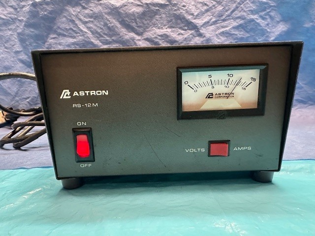 Astron RS-12M power supply