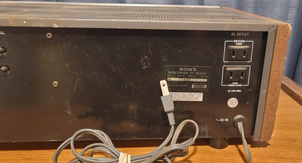 Sony TC-209SD Stereo Cassette Deck (READ)