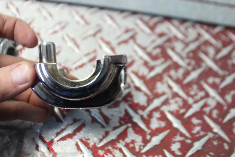 1996 - 1998 HARLEY DAVIDSON TOURING LEFT CHROME CONTROL SWITCH HOUSING DND