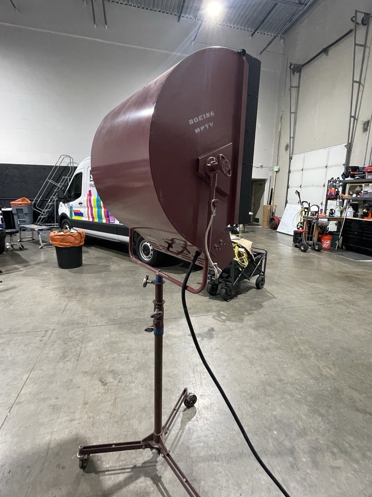 Mole Richardson Molequartz Softlite Type 2561 W/ Rolling Folding Stand Rare Find