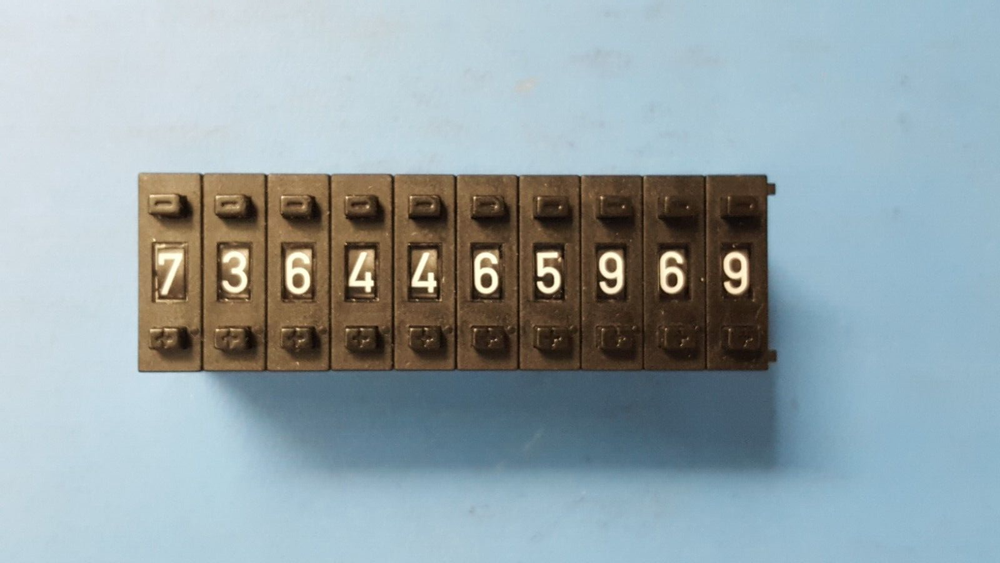 PUSHWHEEL SWITCH , SMC-111-AK-2 , HARTMAN ,AUGAT, PANEL MOUNT 0-9