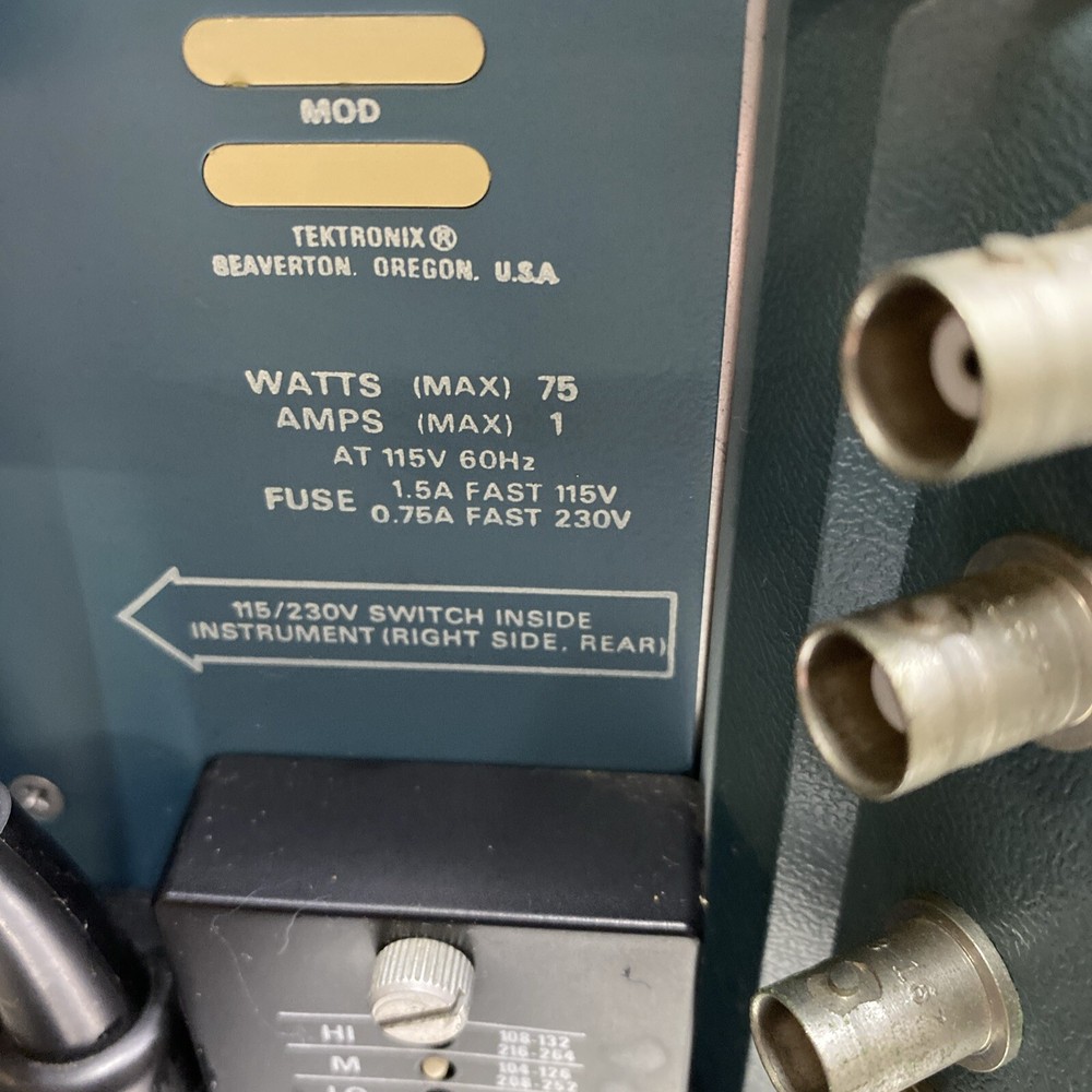 Tektronix 465 Oscilloscope